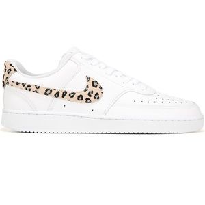 Womens NIKE court vision low sneaker